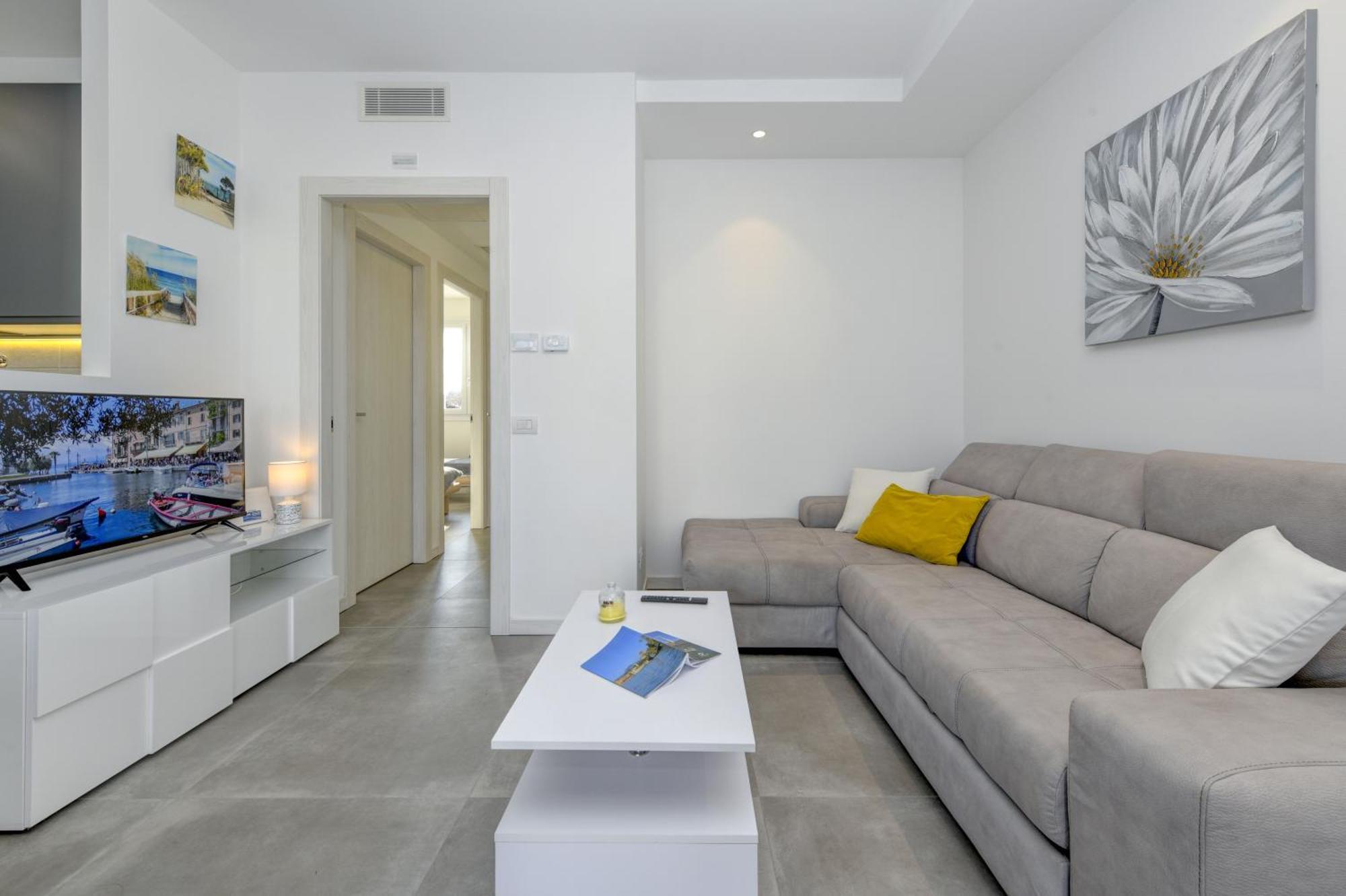 New Apartment Lazise Zewnętrze zdjęcie