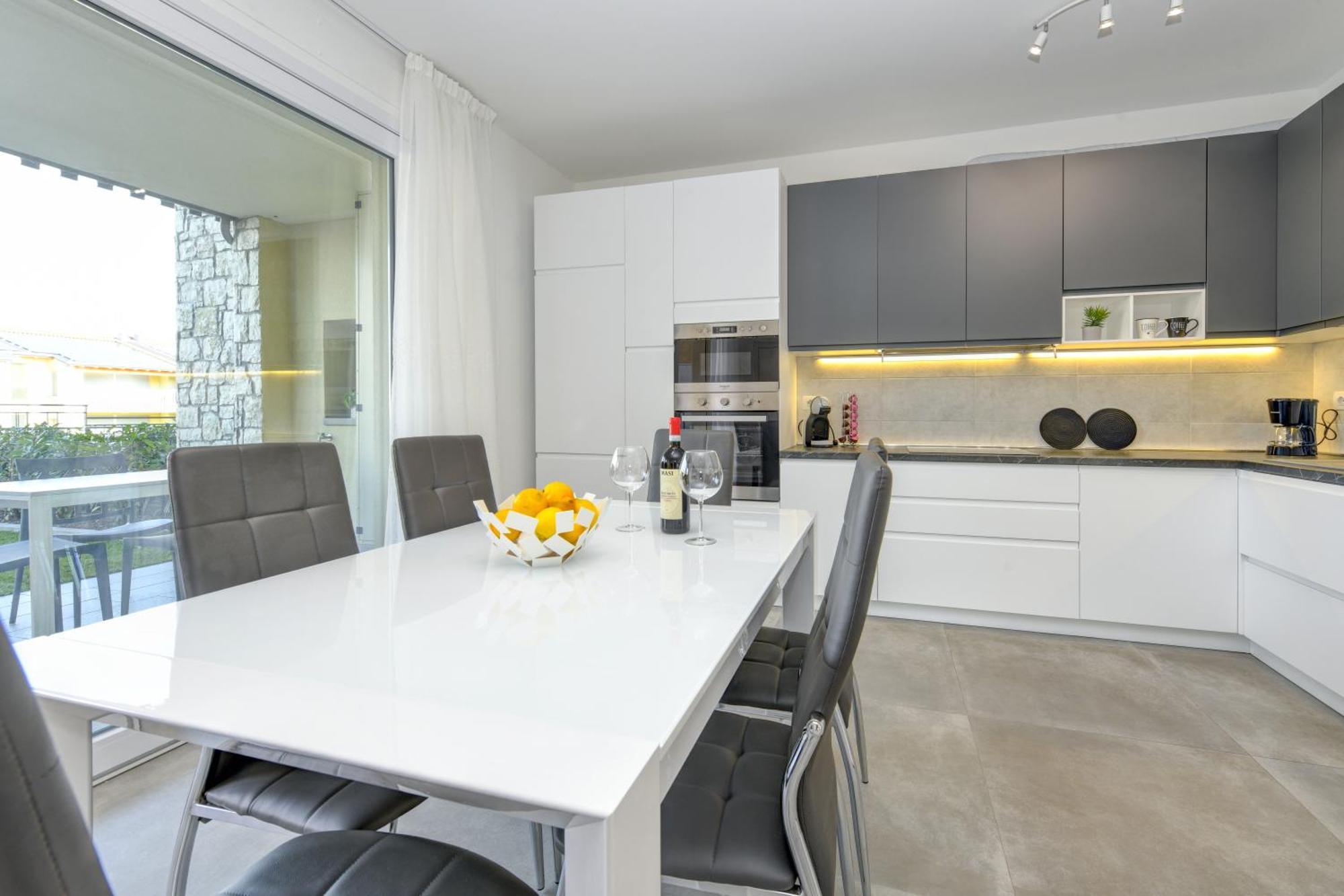 New Apartment Lazise Zewnętrze zdjęcie
